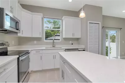 3603 E Osborne Avenue, Tampa, FL 33610 - Photo 8