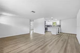 39252 Heights Ave, Zephyrhills, FL 33542 - Photo 6