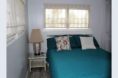 47 Thatch Palm Street W, Largo, FL 33770 - Photo 8