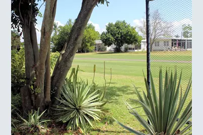 47 Thatch Palm Street W, Largo, FL 33770 - Photo 12