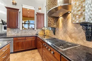 4128 Causeway Vista Dr, Tampa, FL 33615 - Photo 32
