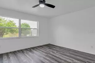 2871 S Pines Dr, Largo, FL 33771 - Photo 14
