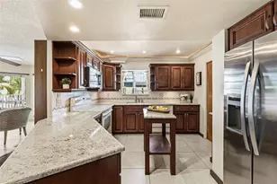 12505 Sunshine Ln, Treasure Island, FL 33706 - Photo 8