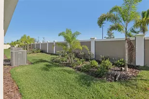 10757 Torchwood Sea Wy, San Antonio, FL 33576 - Photo 44