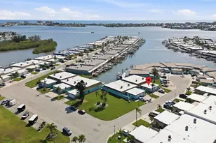 354 Boca Ciega Point Blvd, Saint Petersburg, FL 33708 - Photo 10