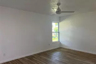 8119 San Bernardino Dr, Port Richey, FL 34668 - Photo 32