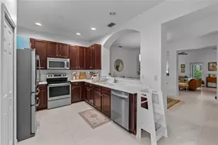 9410 Georgian Park Ln, Tampa, FL 33626 - Photo 16