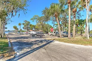 7102 Mandy Ln, New Port Richey, FL 34652 - Photo 76