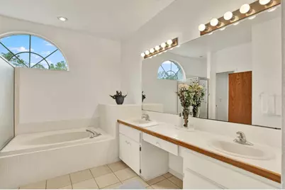 2433 Saddlewood Lane, Palm Harbor, FL 34685 - Photo 18