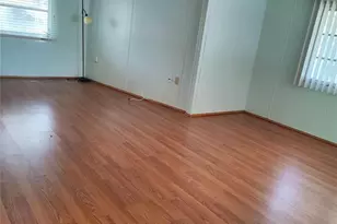 1600 N Old Coachman Rd, Clearwater, FL 33765 - Photo 4