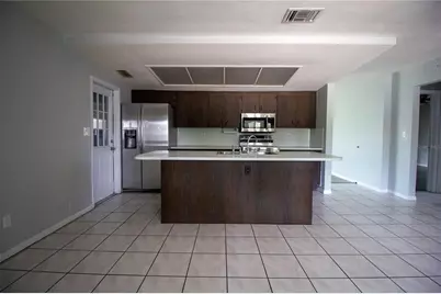10760 62nd Avenue, Seminole, FL 33772 - Photo 10