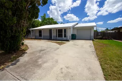 10760 62nd Avenue, Seminole, FL 33772 - Photo 1