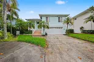 6225 Bayside Dr, New Port Richey, FL 34652 - Photo 1