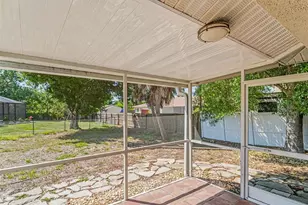 822 Diane Cir, Englewood, FL 34223 - Photo 14