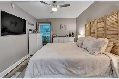 661 Poinsettia Avenue #104, Clearwater Beach, FL 33767 - Photo 14