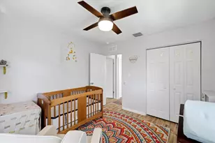 3021 10th St N, Saint Petersburg, FL 33704 - Photo 28