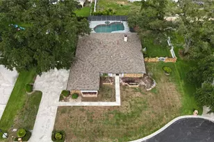 1009 Morfield Ln, Brandon, FL 33511 - Photo 32