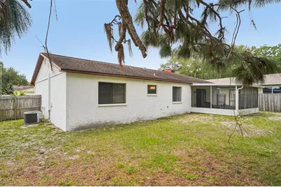 105 Lotus Circle, Safety Harbor, FL 34695 - Photo 28