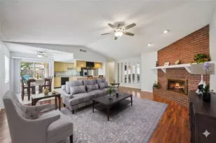 105 Lotus Cir, Safety Harbor, FL 34695 - Photo 6
