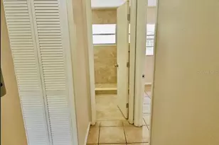 10011 N 23rd St, Tampa, FL 33612 - Photo 22