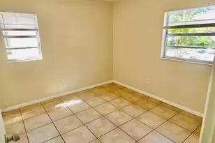 10011 N 23rd St, Tampa, FL 33612 - Photo 26