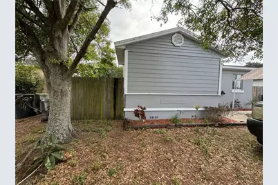3114 58th Avenue N, Saint Petersburg, FL 33714 - Photo 2