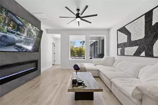 5451 Del Coronado Dr, Apollo Beach, FL 33572 - Photo 12