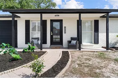 8335 Galewood Circle, Tampa, FL 33615 - Photo 2