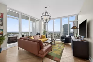 175 1st St S, Saint Petersburg, FL 33701 - Photo 4