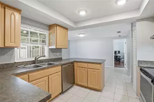 4104 Fallon Ct, Brandon, FL 33511 - Photo 20