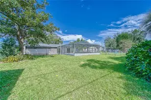 39093 Citadel Cir, Zephyrhills, FL 33542 - Photo 20