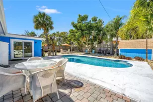 6892 Gulf Winds Dr, Saint Pete Beach, FL 33706 - Photo 34