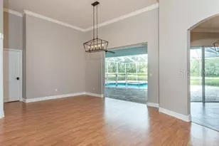 3902 Hidden Spring Pl, Valrico, FL 33596 - Photo 2