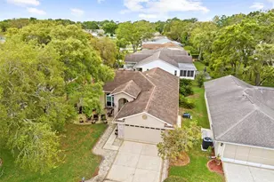 2552 Crystal Lake Dr, Spring Hill, FL 34606 - Photo 36