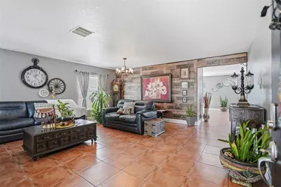 30902 Temple Stand Avenue, Wesley Chapel, FL 33543 - Photo 8