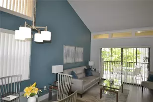 284 Woodlake Wynde, Oldsmar, FL 34677 - Photo 14