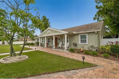 9406 W Flora Street, Tampa, FL 33615 - Photo 6