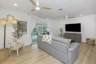 8909 118th Way, Seminole, FL 33772 - Photo 10