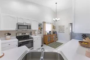 5617 War Admiral Dr, Wesley Chapel, FL 33544 - Photo 18