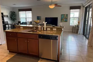 352 Laurel Falls Dr, Apollo Beach, FL 33572 - Photo 14