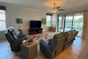 352 Laurel Falls Dr, Apollo Beach, FL 33572 - Photo 12