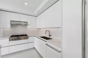 400 Central Ave, Saint Petersburg, FL 33701 - Photo 26