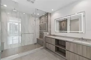 400 Central Ave, Saint Petersburg, FL 33701 - Photo 22