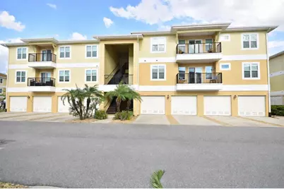 6420 Banyan Boulevard #303, New Port Richey, FL 34652 - Photo 2