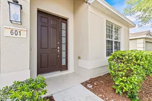 601 Nodding Shade Dr, Brooksville, FL 34604 - Photo 4