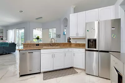 360 Cedarbrook Court, Venice, FL 34292 - Photo 16