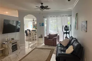 360 Cedarbrook Ct, Venice, FL 34292 - Photo 10