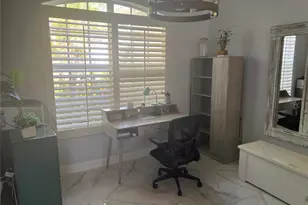 360 Cedarbrook Ct, Venice, FL 34292 - Photo 16