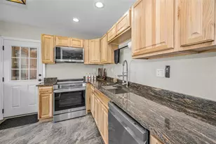 5146 Mallett Dr, Port Richey, FL 34668 - Photo 6