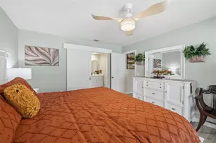 10424 Tara Dr, Riverview, FL 33578 - Photo 16